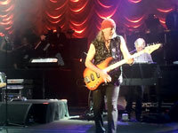 Roger Glover 2011