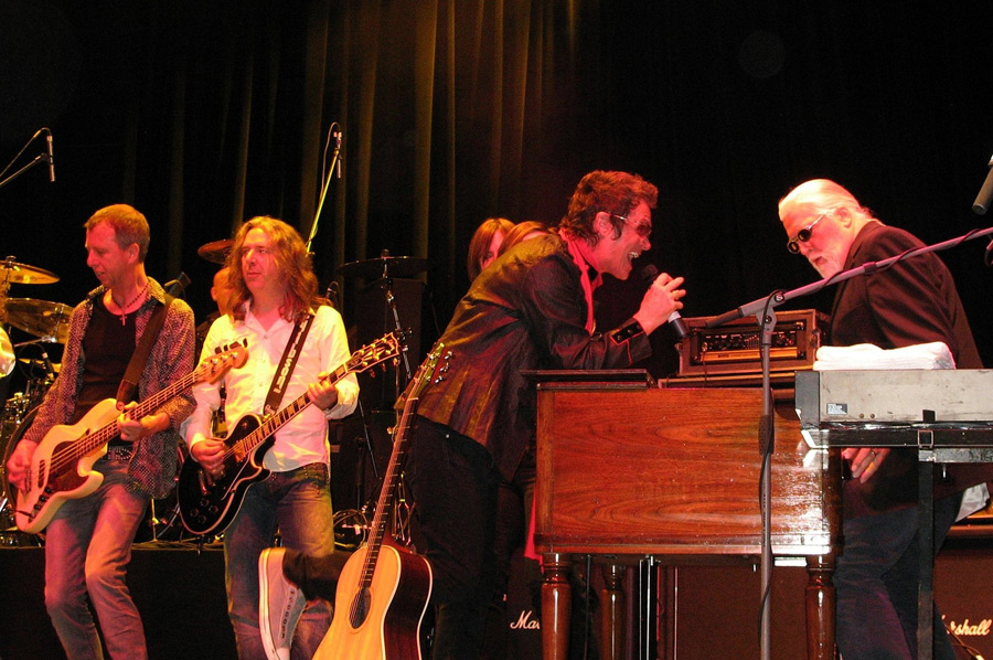 Jon Lord and Glenn Hughes - ChildLine Rocks 2009