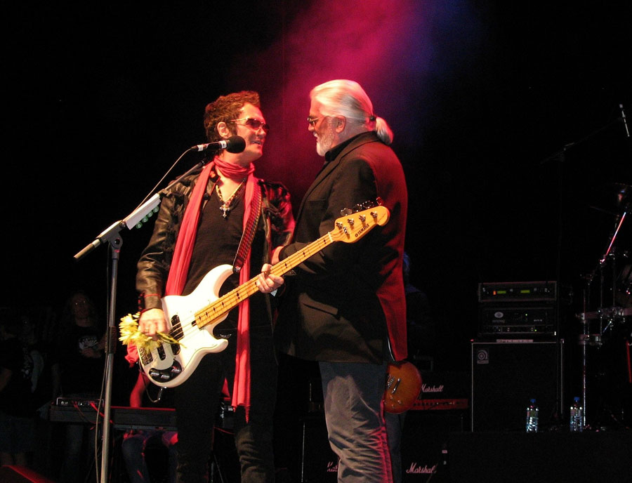 Jon Lord and Glenn Hughes - ChildLine Rocks 2009